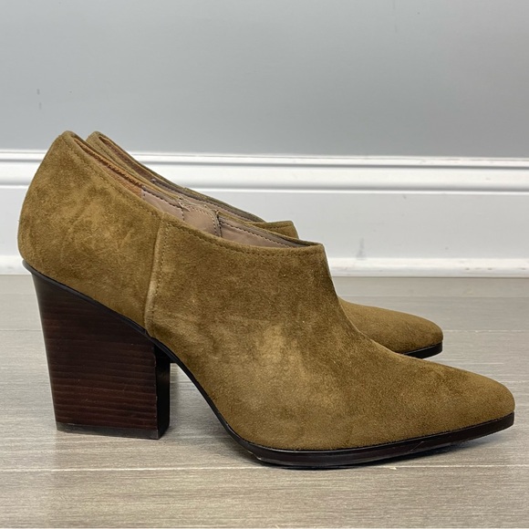 Donald J Pliner Verie Shooties Suede Ankle Boots Booties Shoes Stacked Heels 9.5 - Picture 4 of 16